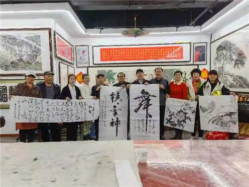 唐山書畫家走進遵化盛世典藏藝術館 深化文化藝術交流，共繪時代新篇